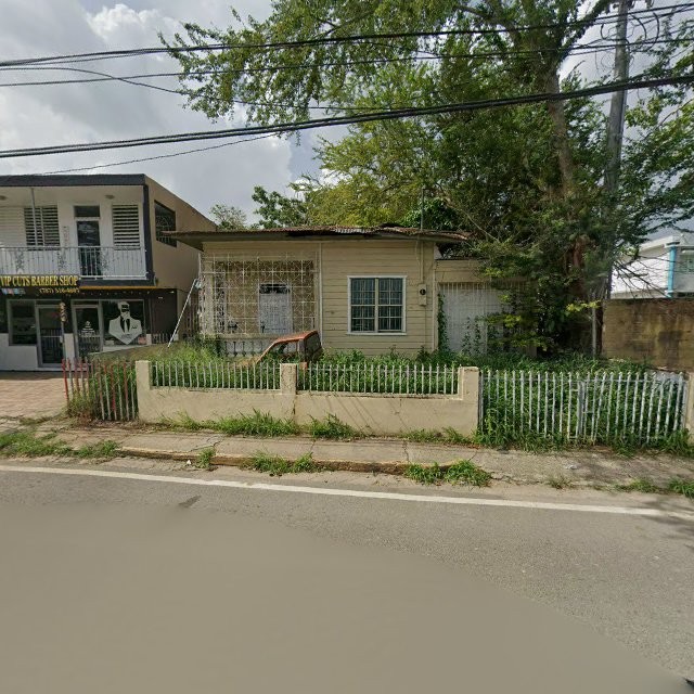 Reporte ciudadano de estorbo público en 7VJ6+GXV Añasco, Puerto Rico, Añasco
