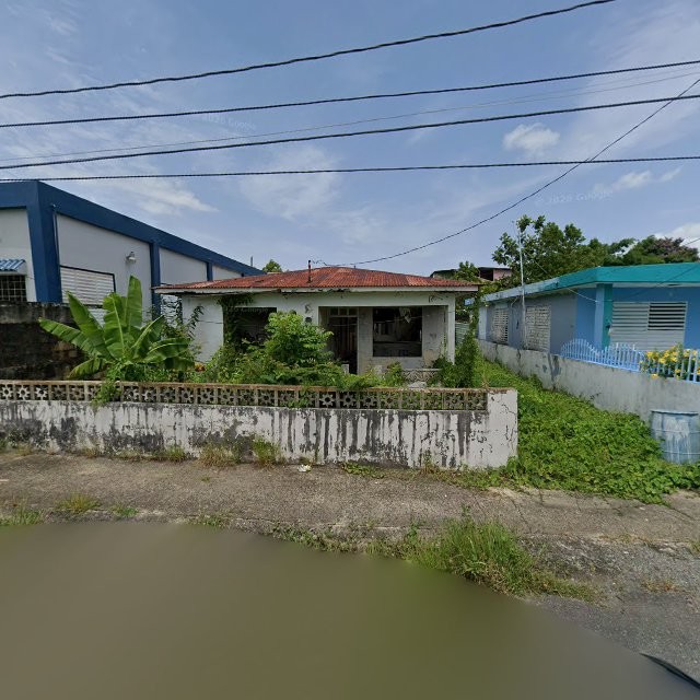 Reporte ciudadano de estorbo público en 7VQ3+8PM Las Marías, Añasco, Puerto Rico, Añasco