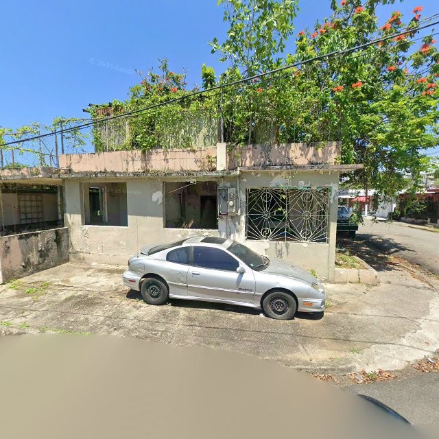 Reporte ciudadano de estorbo público en FF25+5HQ Barceloneta, Puerto Rico, Barceloneta