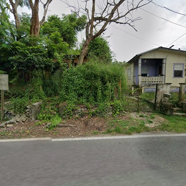 Reporte ciudadano de estorbo público en 3R8X+VV5 Cabo Rojo, Puerto Rico, Cabo Rojo