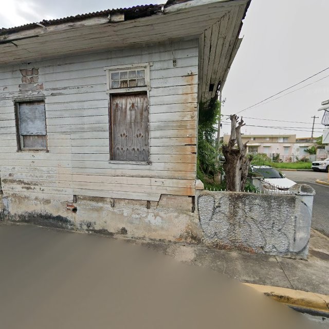 Reporte ciudadano de estorbo público en 3VP3+GVR Cabo Rojo, Puerto Rico, Cabo Rojo