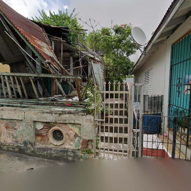 Reporte ciudadano de estorbo público en 3VM3+XVC Cabo Rojo, Puerto Rico, Cabo Rojo