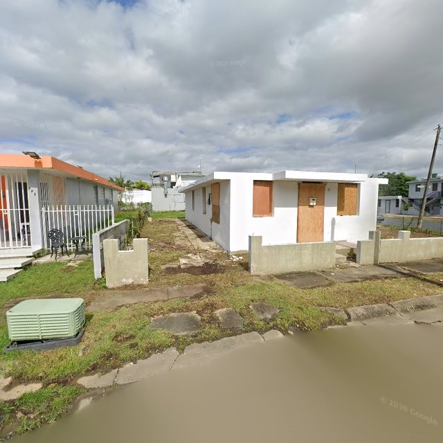 Reporte ciudadano de estorbo público en 6W9X+397 Caguas, Puerto Rico, Caguas