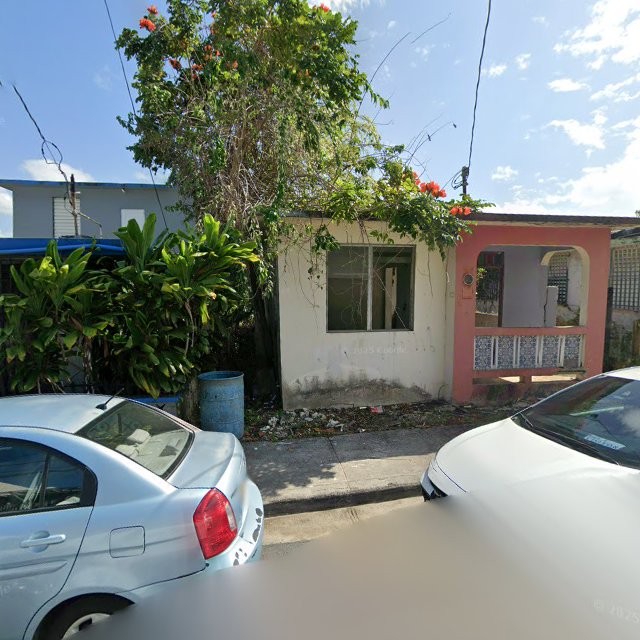 Reporte ciudadano de estorbo público en FP5Q+C3F Dorado, Puerto Rico, Dorado