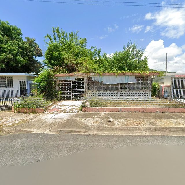 Reporte ciudadano de estorbo público en 88PQ+257 Fajardo, Puerto Rico, Fajardo
