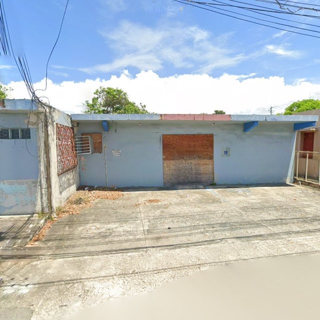 Reporte ciudadano de estorbo público en 89J3+2RP Fajardo, Puerto Rico, Fajardo