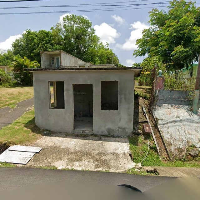 Reporte ciudadano de estorbo público en 887H+CQX Fajardo, Puerto Rico, Fajardo