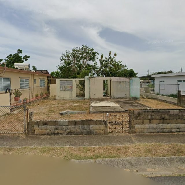 Reporte ciudadano de estorbo público en XR6M+CHW Jobos, Guayama, Puerto Rico, Guayama