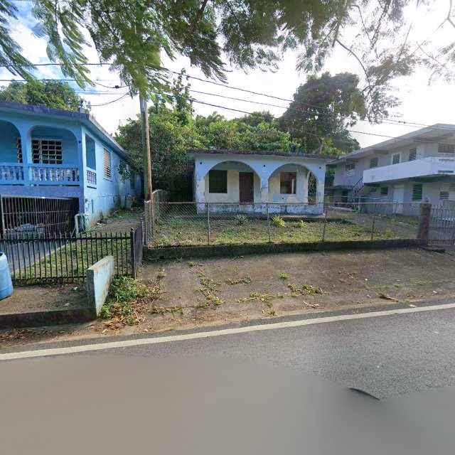 Reporte ciudadano de estorbo público en 56C6+654 Bajandas, Humacao, Puerto Rico, Humacao