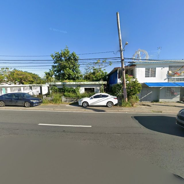 Reporte ciudadano de estorbo público en 45V9+XV2 Humacao, Puerto Rico, Humacao