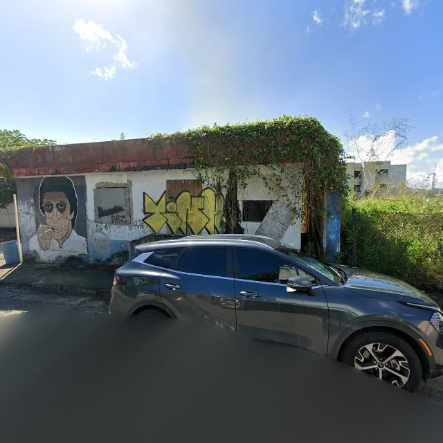 Reporte ciudadano de estorbo público en 552C+QC6 Humacao, Puerto Rico, Humacao