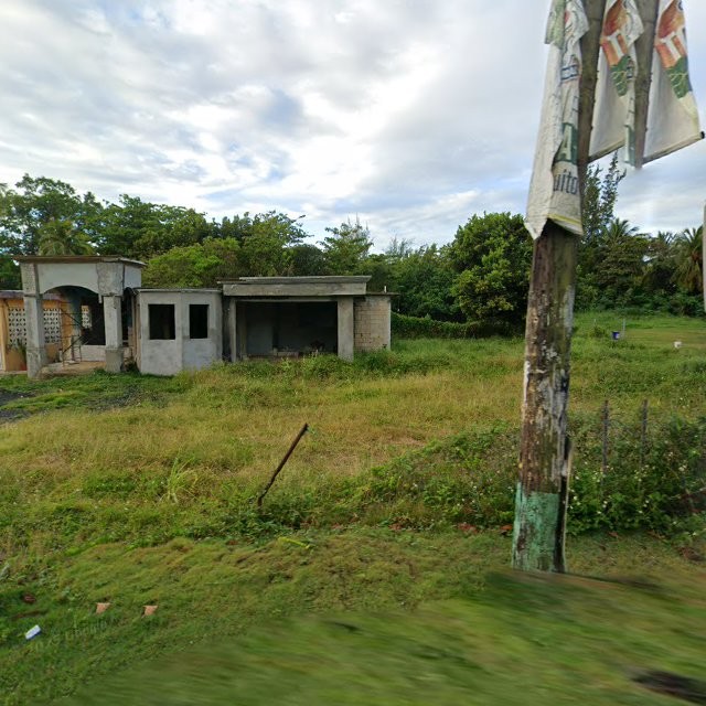 Reporte ciudadano de estorbo público en F22V+39H Loíza, Puerto Rico, Loíza