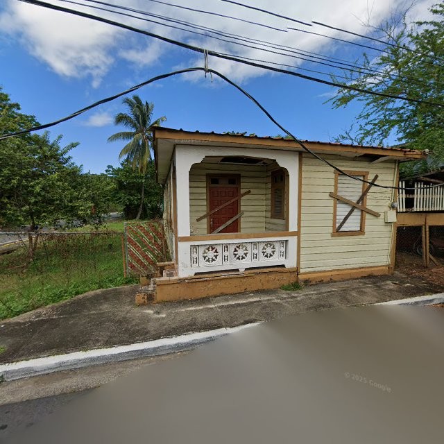 Reporte ciudadano de estorbo público en C4MC+H55 Loíza, Puerto Rico, Loíza