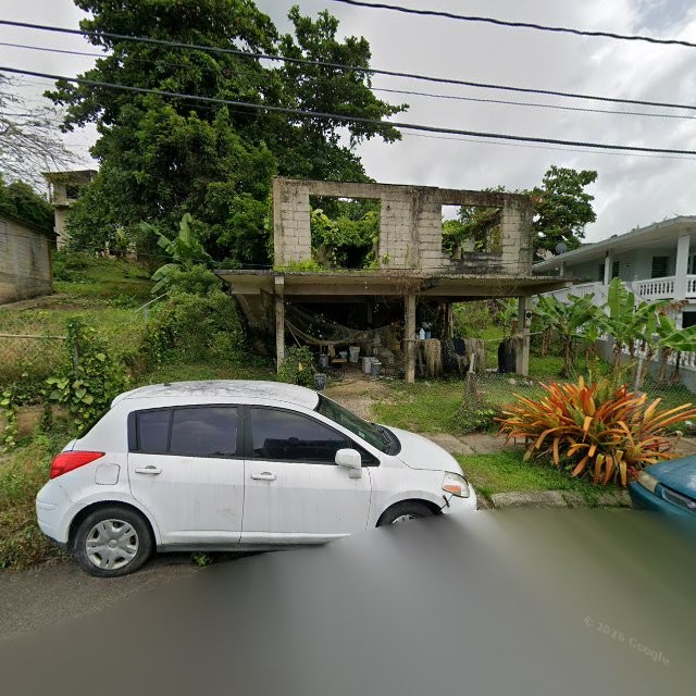 Reporte ciudadano de estorbo público en 978F+585 Luquillo, Puerto Rico, Luquillo