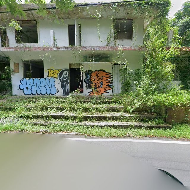 Reporte ciudadano de estorbo público en 965X+R3M Playa Fortuna, Luquillo, Puerto Rico, Luquillo