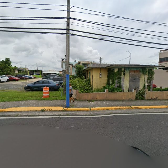 Reporte ciudadano de estorbo público en CGH6+MMV Manatí, Puerto Rico, Manatí