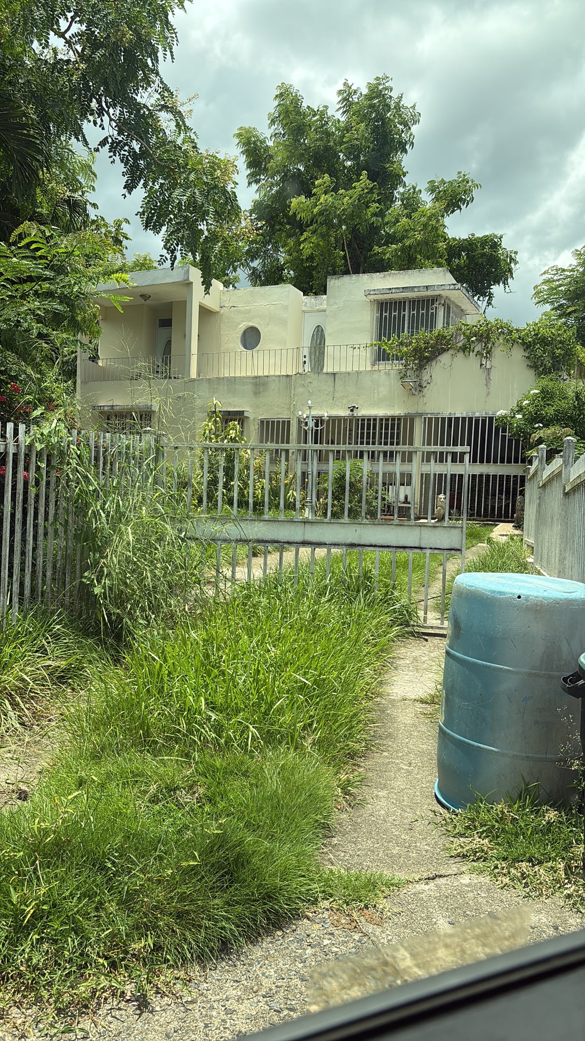 report at 80 Cll Oviedo, Mayagüez, 00680, Mayagüez, Urbanización Belmonte, PR 00680