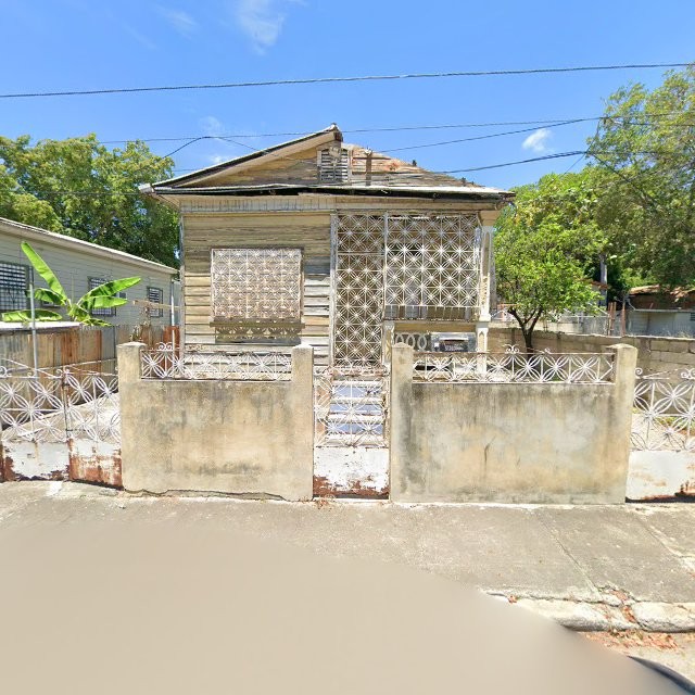 Reporte ciudadano de estorbo público en 295F+92V Ponce, Puerto Rico, Ponce