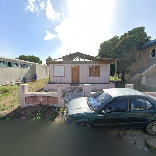 Reporte ciudadano de estorbo público en XPXX+W37 Coco, Salinas, Puerto Rico, Salinas