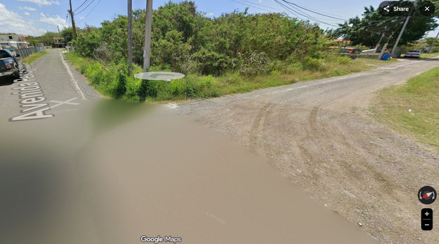 Reporte ciudadano de estorbo público en Avenida Pensylvania, Salinas, PR 00751, Salinas