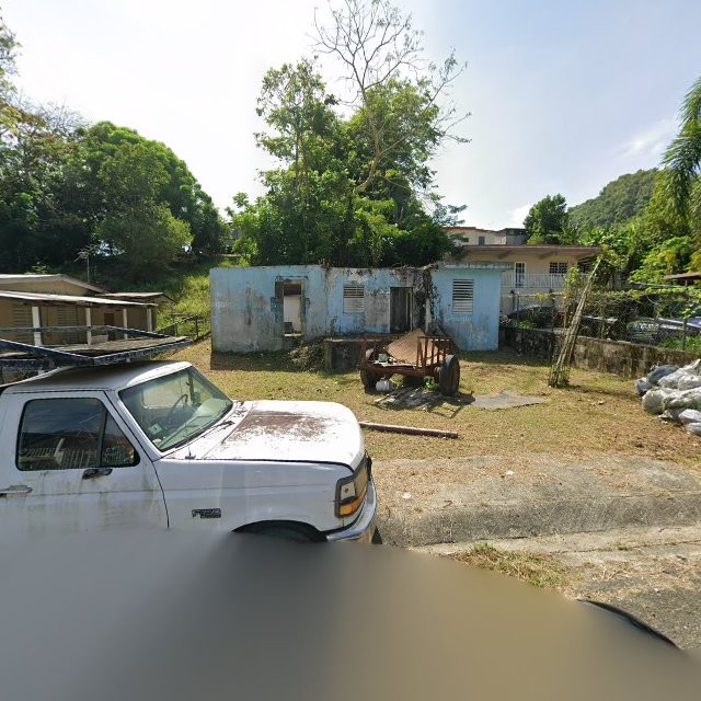 Reporte ciudadano de estorbo público en 3WM8+56X Sabana Eneas, San Germán, Puerto Rico, San Germán
