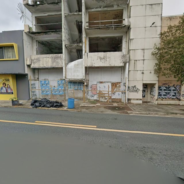 Reporte ciudadano de estorbo público en CW6W+H82 San Juan, Puerto Rico, San Juan
