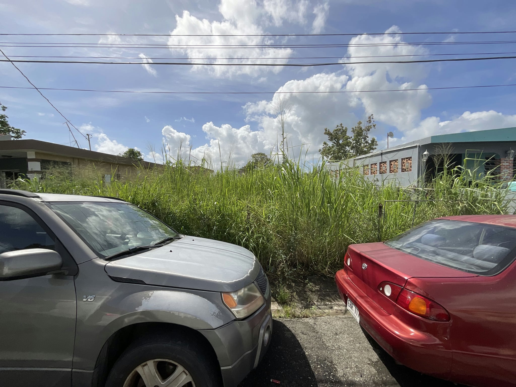Reporte ciudadano de estorbo público en 52RG+4F9 San Lorenzo, Puerto Rico, San Lorenzo