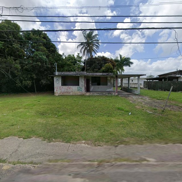 Reporte ciudadano de estorbo público en CQRF+QMF Ingenio, Toa Baja, Puerto Rico, Toa Baja
