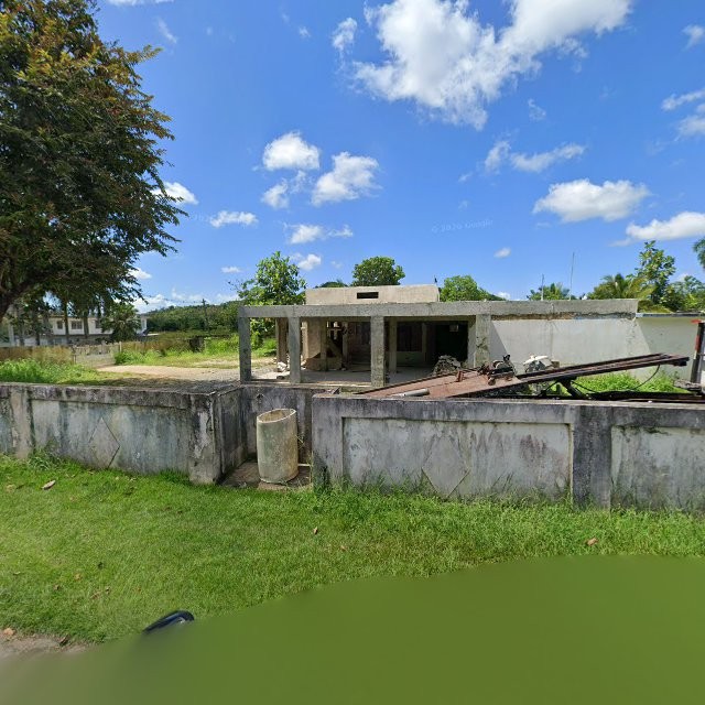 Reporte ciudadano de estorbo público en 9MPM+2M4 Maricao, Vega Alta, Puerto Rico, Vega Alta
